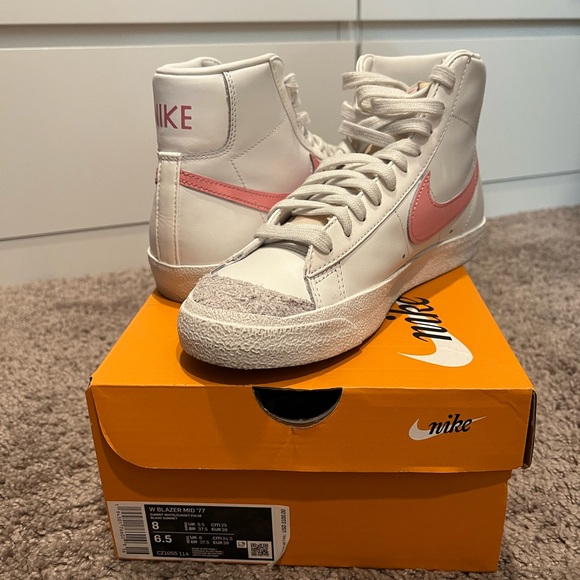Nike Shoes - Womens Nike Blazer Mid - Pink